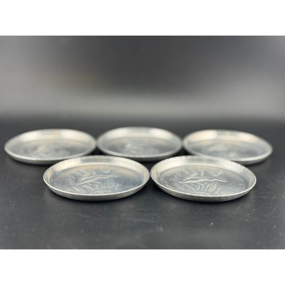 Vintage Aluminum Duck Coasters - Set of 5 - Picture 4 of 4